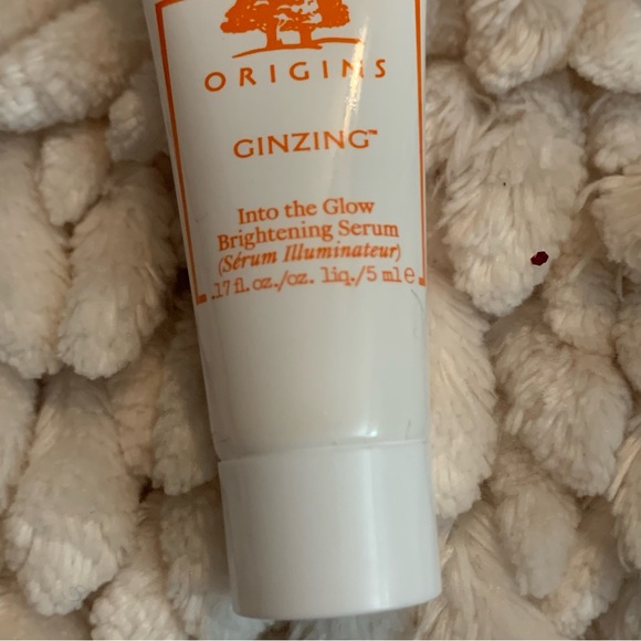 Origins Ginzing Into The Glow Brightening Serum Travel Size - Picture 2 of 4
